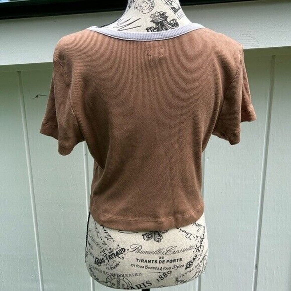 BDG Urban Outfitters brown and white shirt sleeve cropped T-shirt - Picture 3 of 10